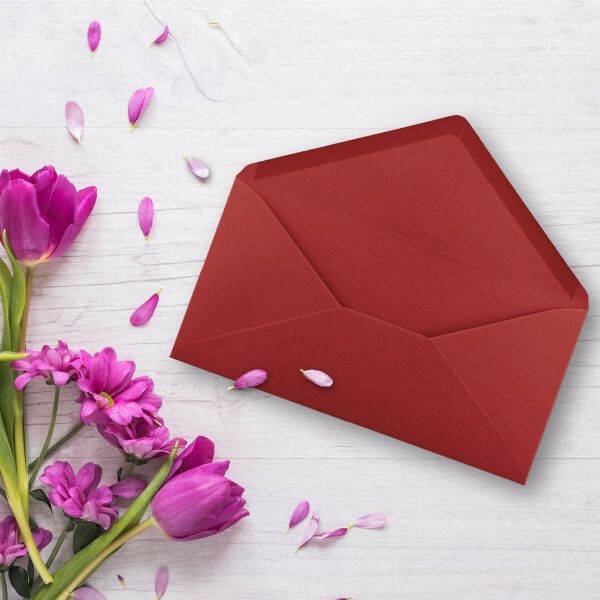 50 Brief-Umschläge Dunkel-Rot DIN Lang - 110 x 220 mm (11 x 22 cm) - Nassklebung ohne Fenster - Ideal für Einladungs-Karten - Serie FarbenFroh